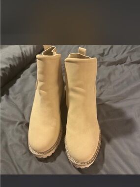 Women's Beige Pull-On Ankle Boots